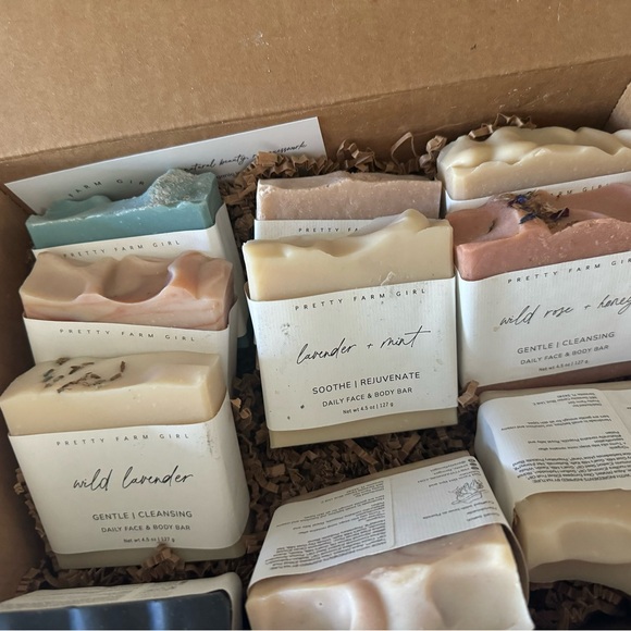 Pretty farm girl tallow and goat milk bar soap - Picture 2 of 5